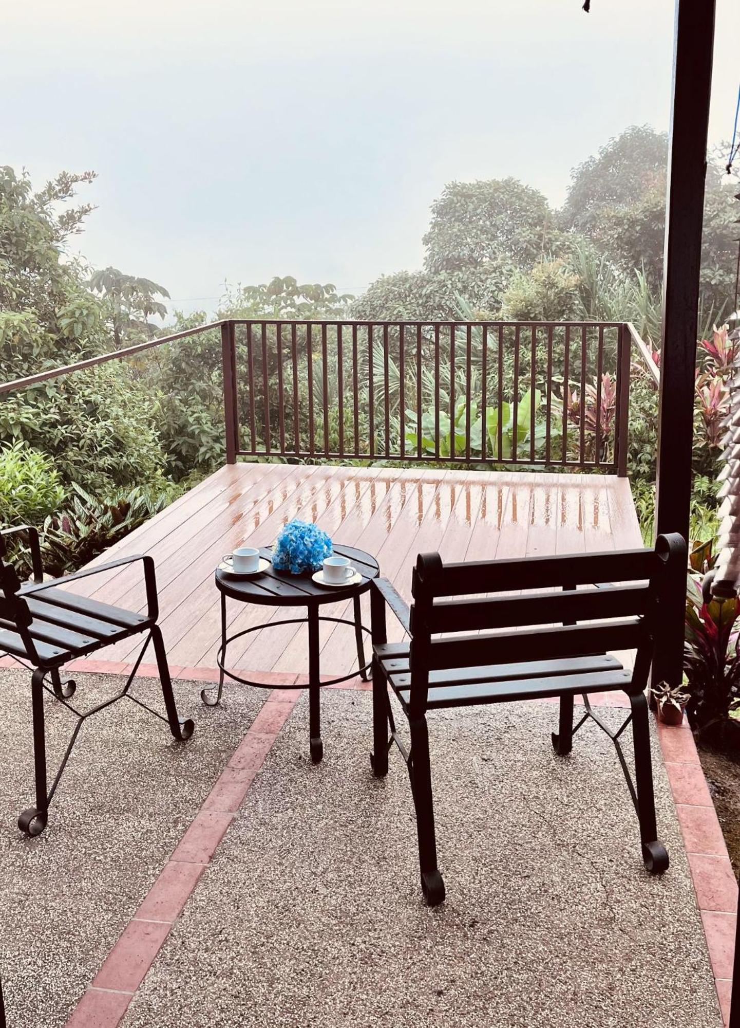 Villa Blanca Cloud Forest Hotel & Retreat San Ramon  Exterior photo